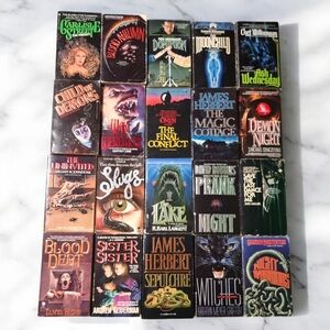 Vintage Horror Paperback Book Collection Of 20